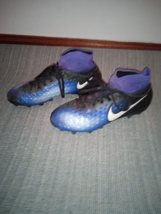 Chuteiras nike magista nr 36.5