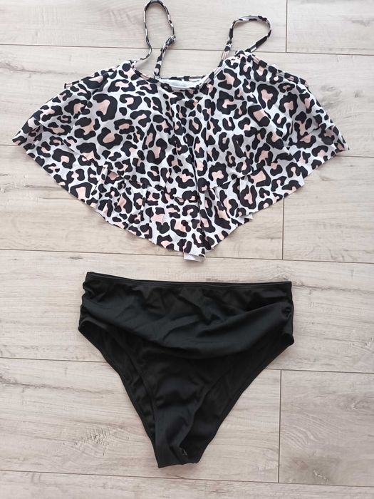 Nowy kostium strój kąpielowy bandeau, r. XL kąpielówki modeluje