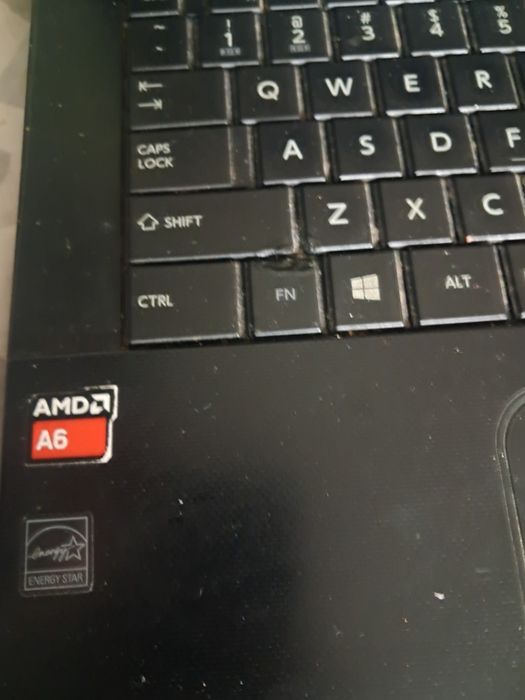 Laptop Toshiba Satelite C75D