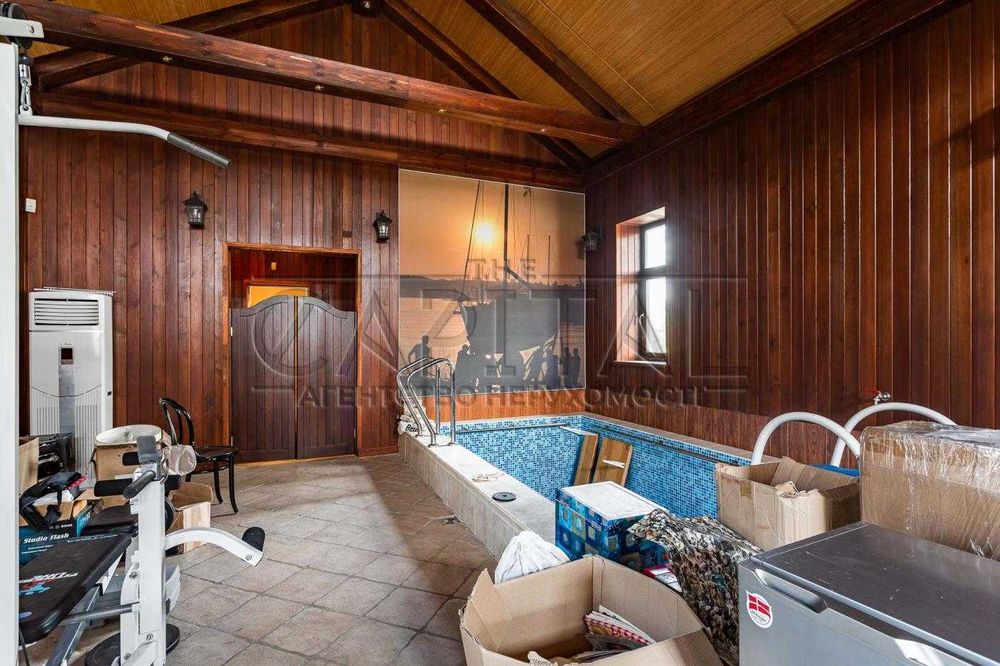 Здається в оренду ідеальний сімейний будинок в Рожнах 450м2 50 соток