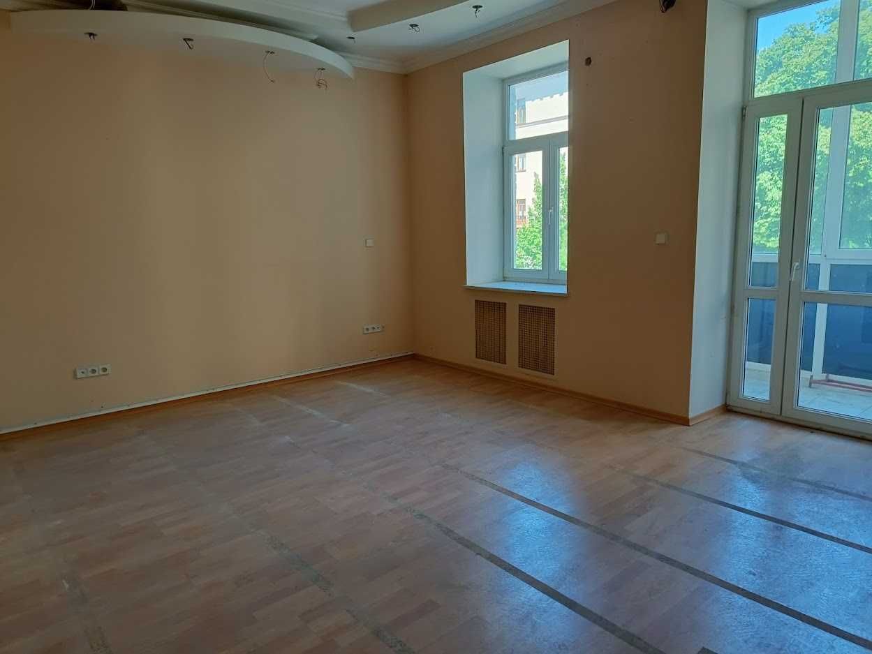 Квартира в центре Киева, ул. Костельная, апартаменты, офис, квартира