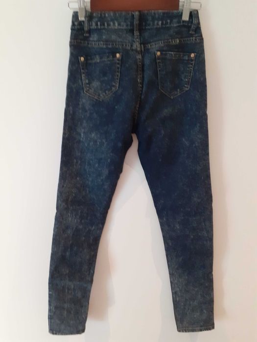 Calças de ganga como novas