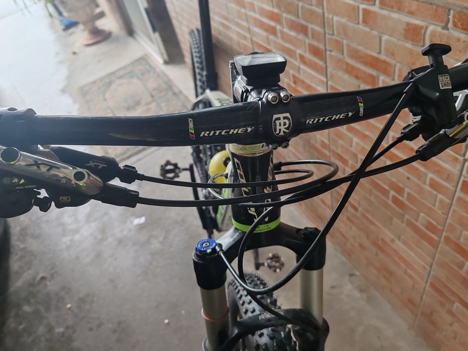 Vendo bicicleta  carbono em bom estado
