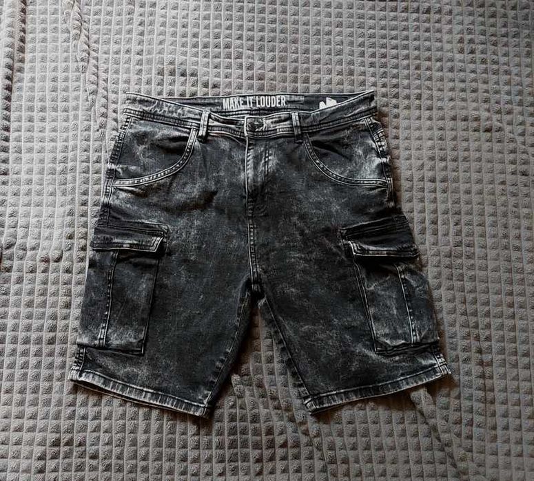 Marmurkowe szorty męskie Reserved L