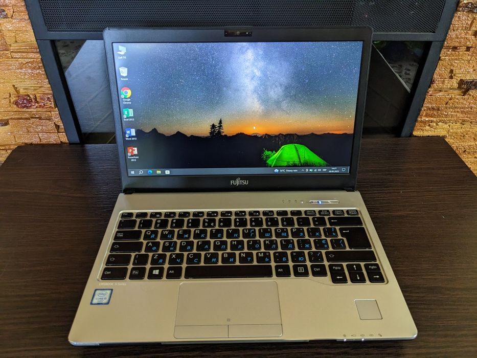 Ноутбук Fujitsu s936 з новим акумулятором на гарантії
