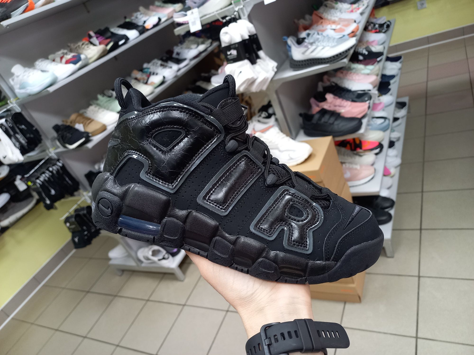 Кросівки Nike Air Max More Uptempo