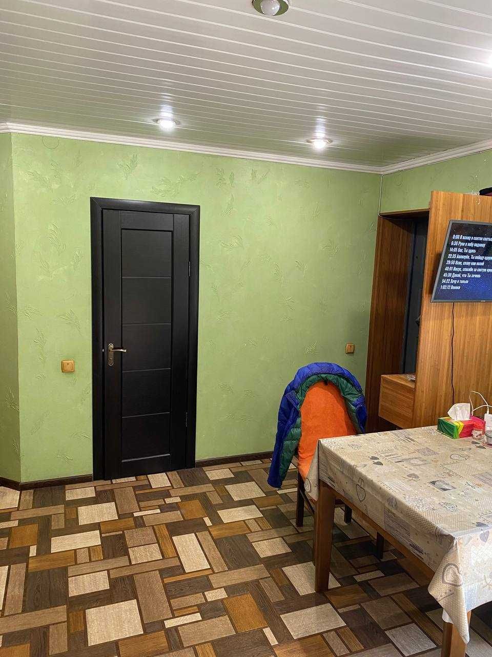 Продам 3-х комнатную квартиру в районе пр. Петровского (с ремонтом)