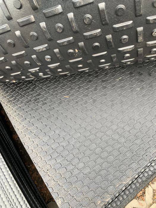 maty legowiskowe 2,5 podkłady gumowe dla krów bydła materace legowiska