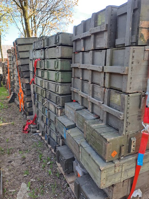 Skrzynia drewniana wojskowa