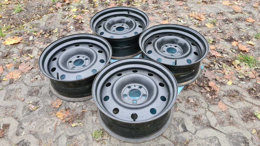 Felgi stalowe oryginalne chrysler dodge R17