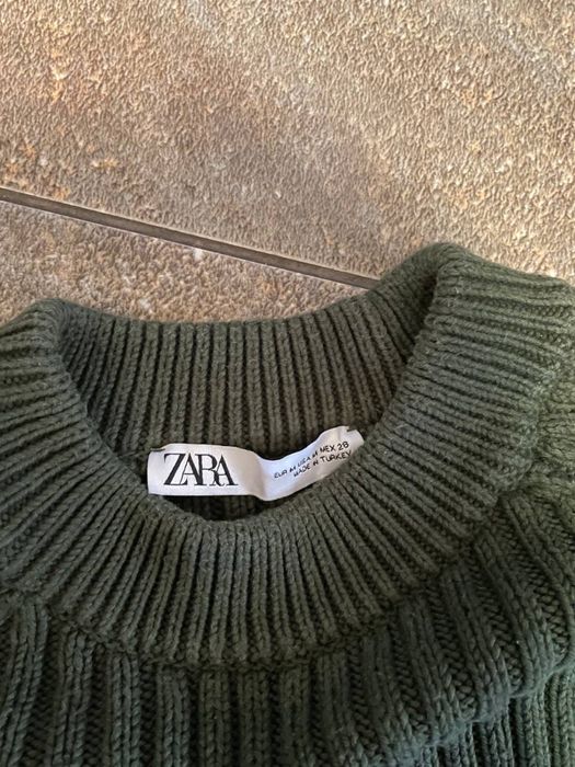 Продам ZARA теплий светр