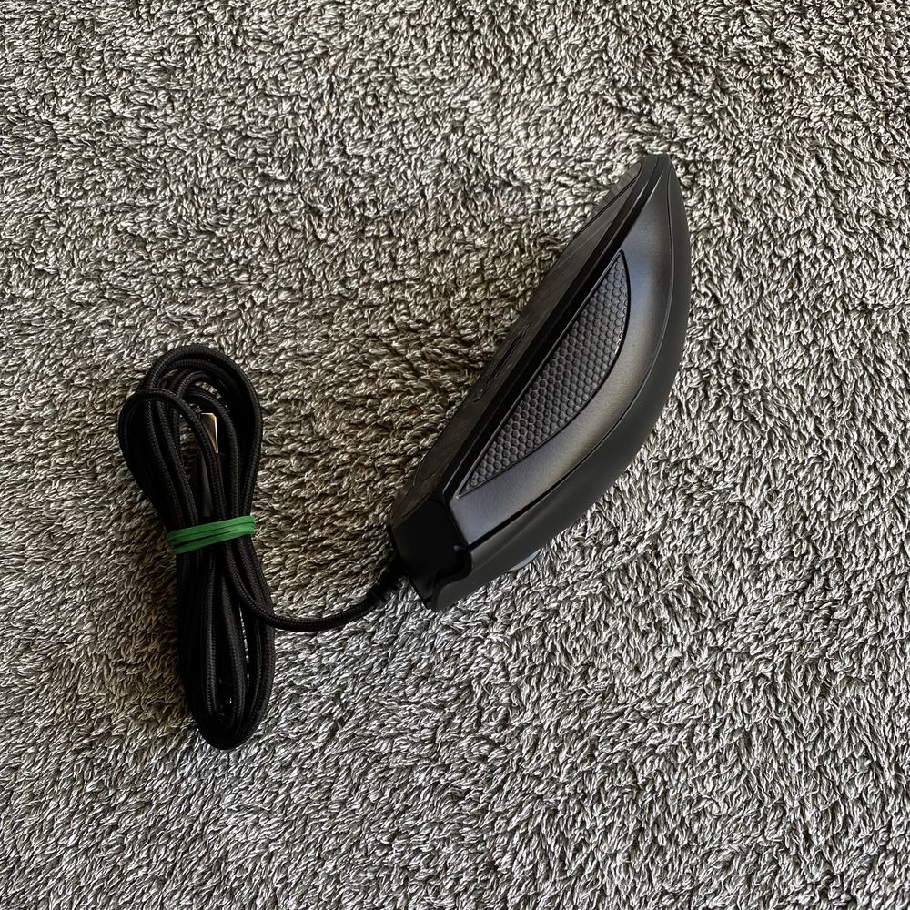 Игровая мышь Razer Deathadder Essential