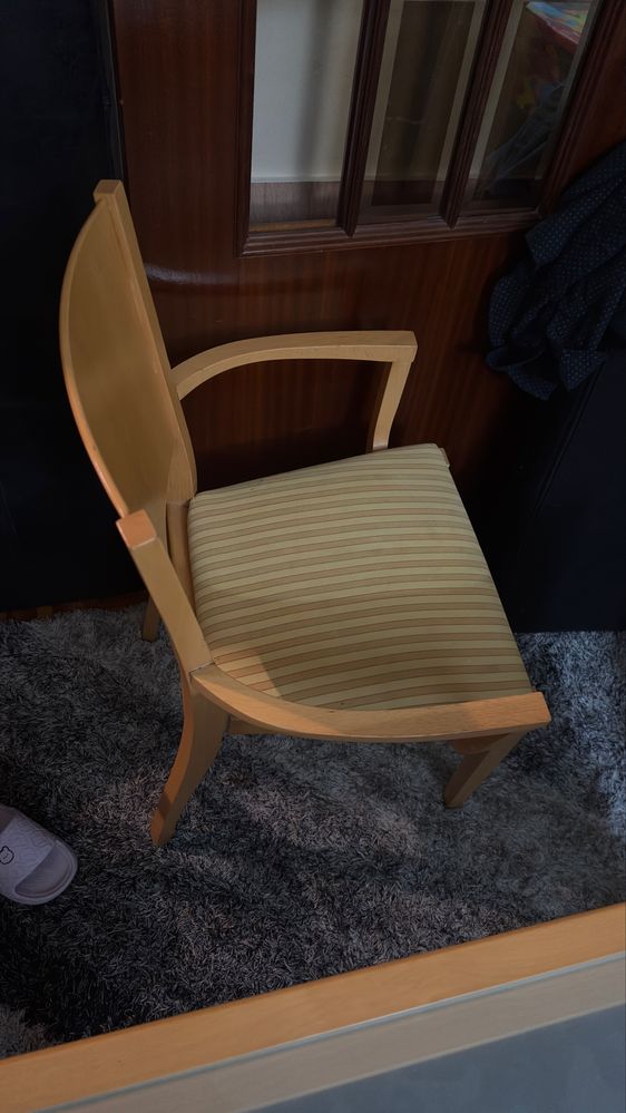Mesa de vidro seminova