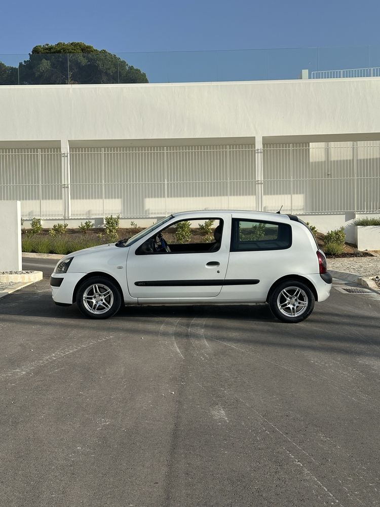 Renault Clio 1.5 DCi 2005