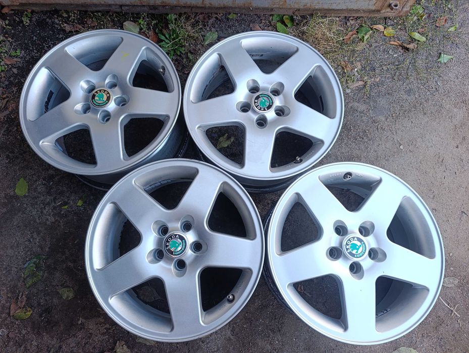 Диск литі r16 5*100 Skoda Octavia Your Rapid Vw Bora Golf Polo Audi A3