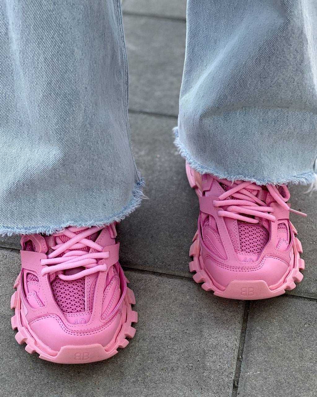 Жіночі кросівки Balenciaga Track 3.0 рожевий  BL035 ТОП КРОСИ
