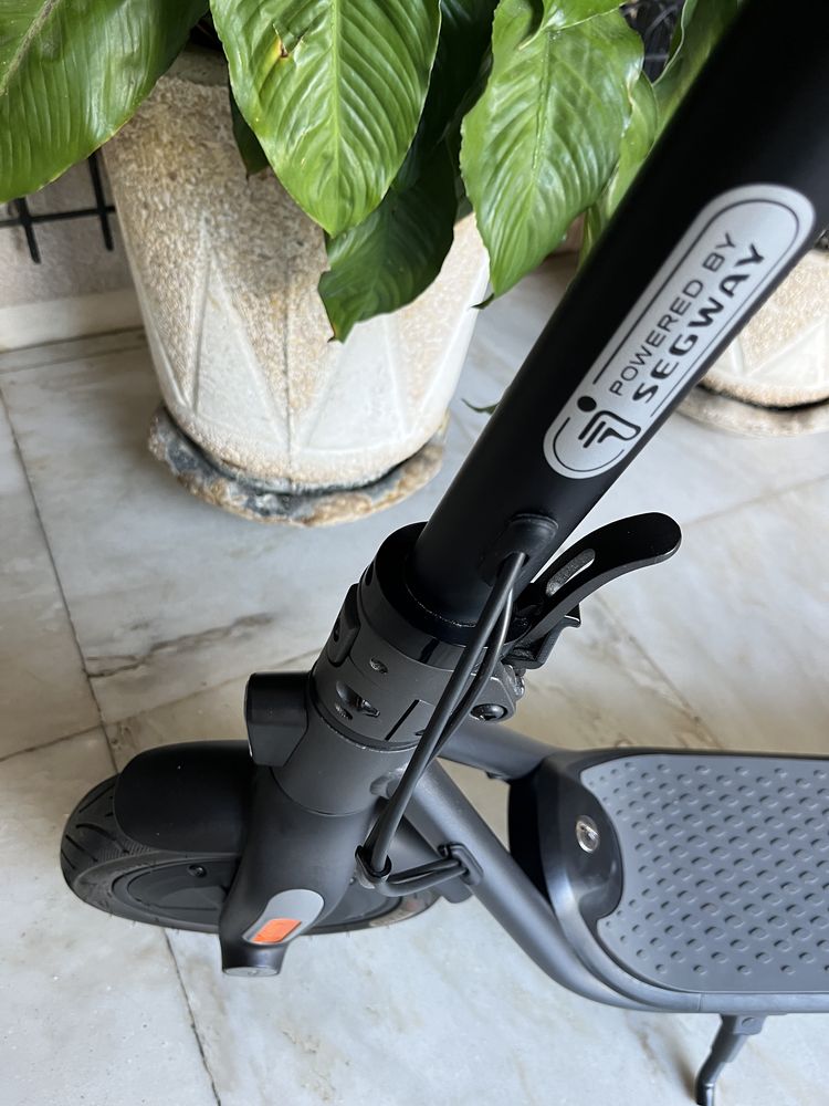 Segway Ninebot Trotinete F25E II