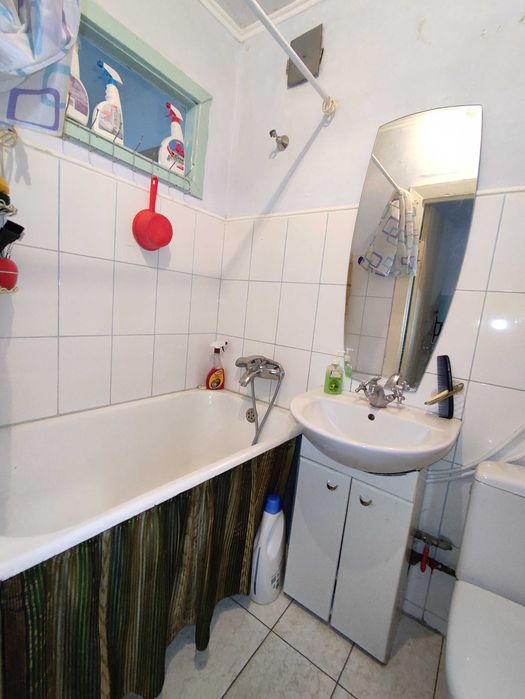 Здається в довготривалу оренду 1-кімн. квартира в м. НОВОЯВОРІВСЬК.