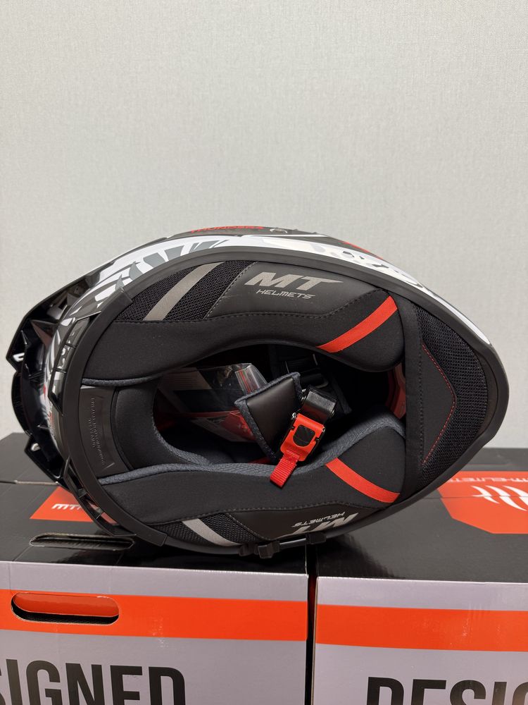 Мото шолом MT Thunder 4 SV