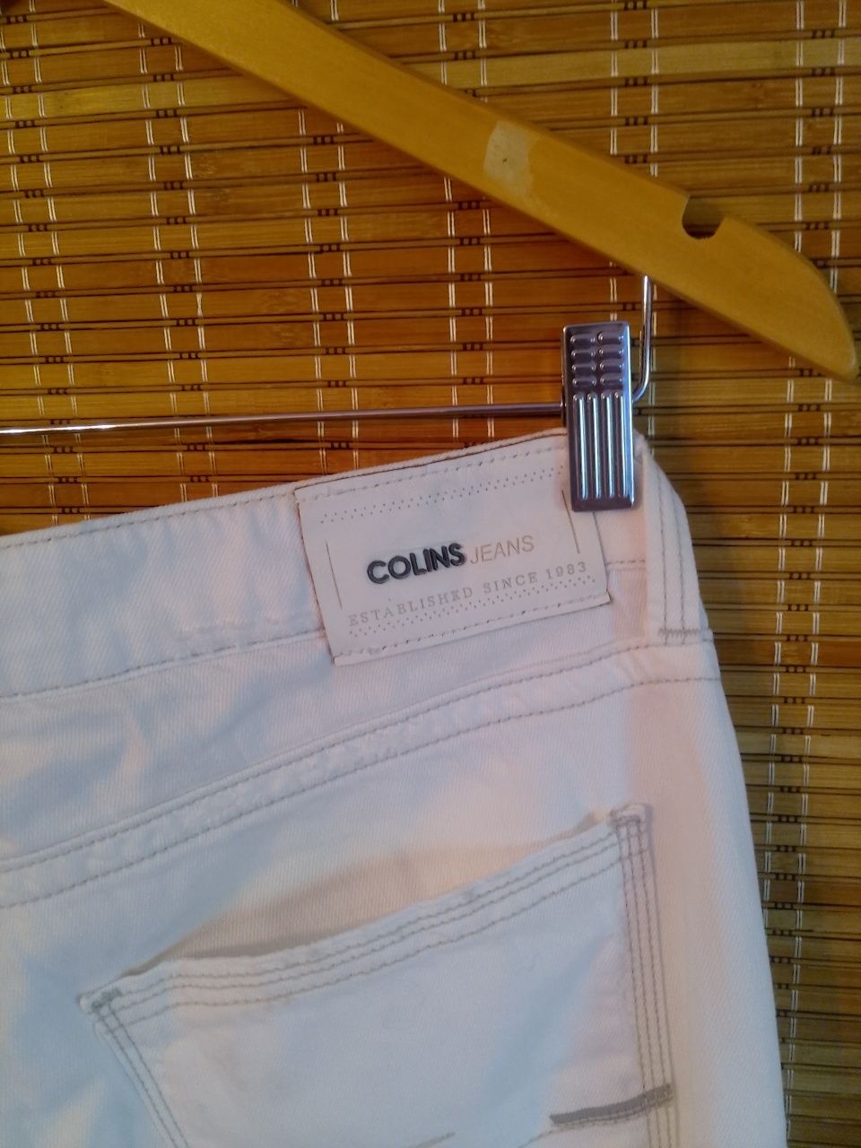 Белые джинсы Colin’s. Новые