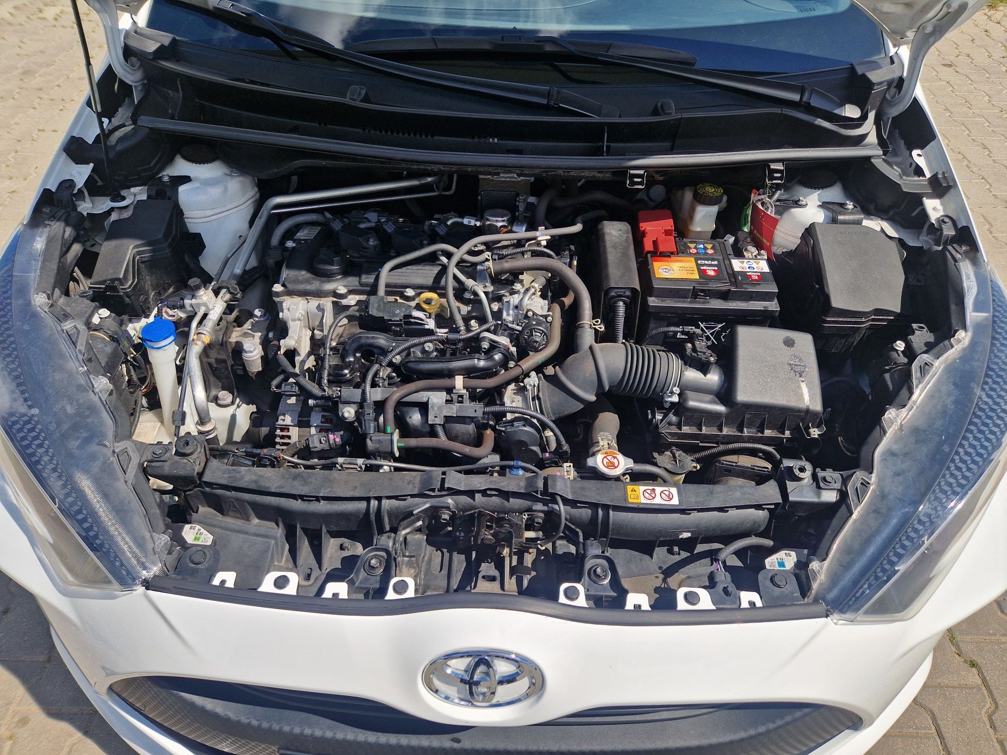 Toyota Yaris 1.5 benzyna