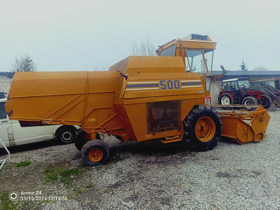 Kombajn zbożowy sampo 500 z kabiną