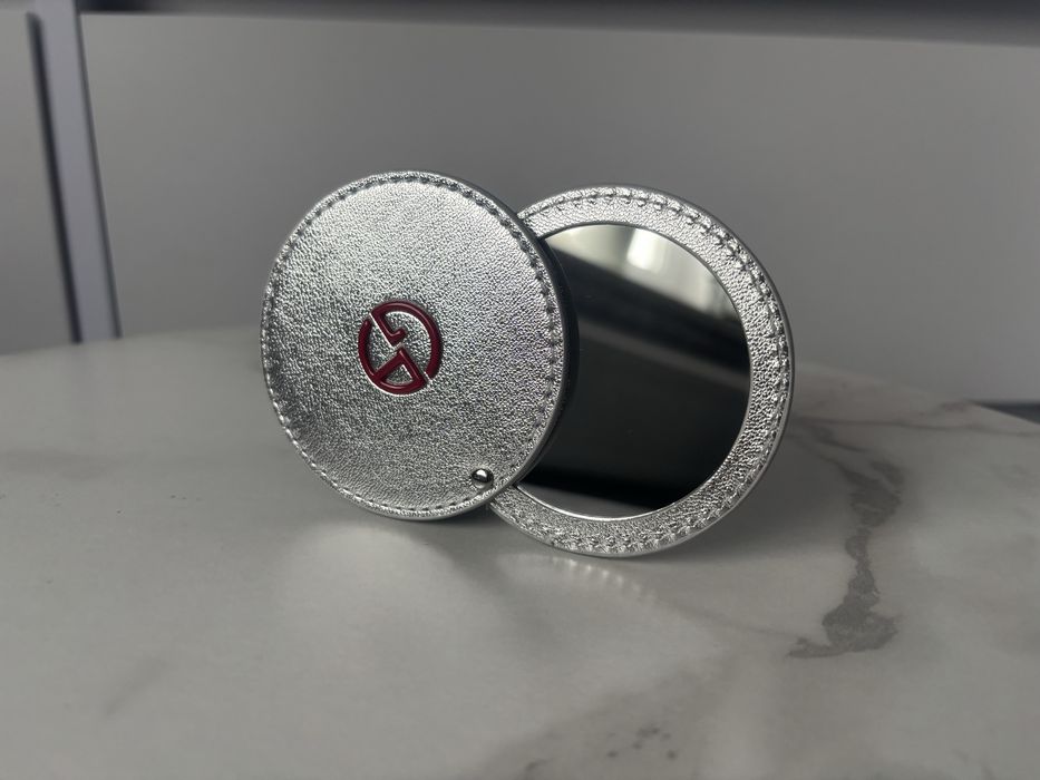 Lusterko kieszonkowe Giorgio Armani