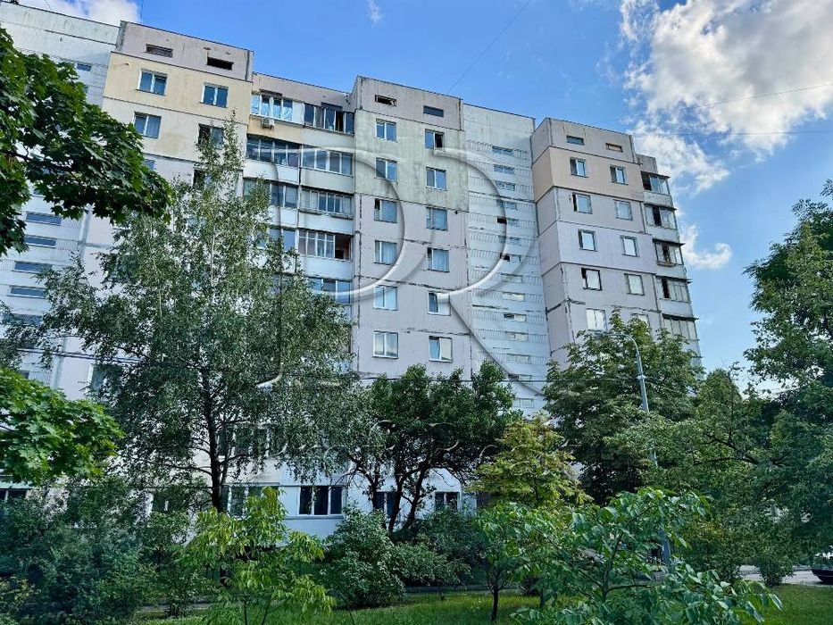 Продаж 3-к квартири Вербицького 28в Харківська Вирлиця Позняки