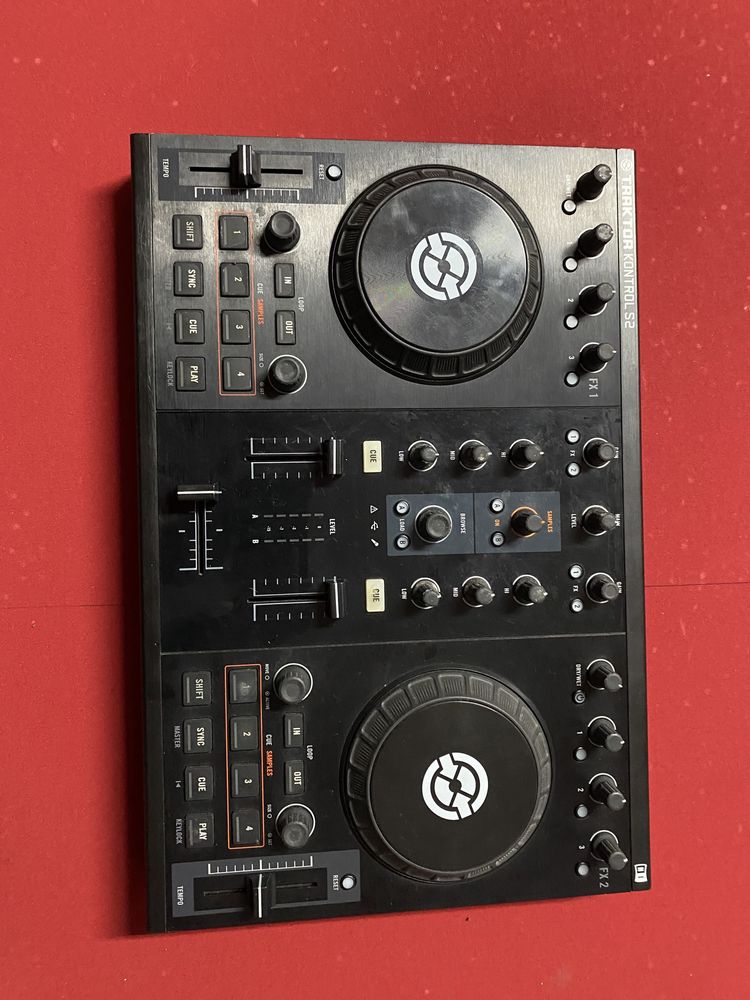 Controladora Dj Traktor S2 MK1