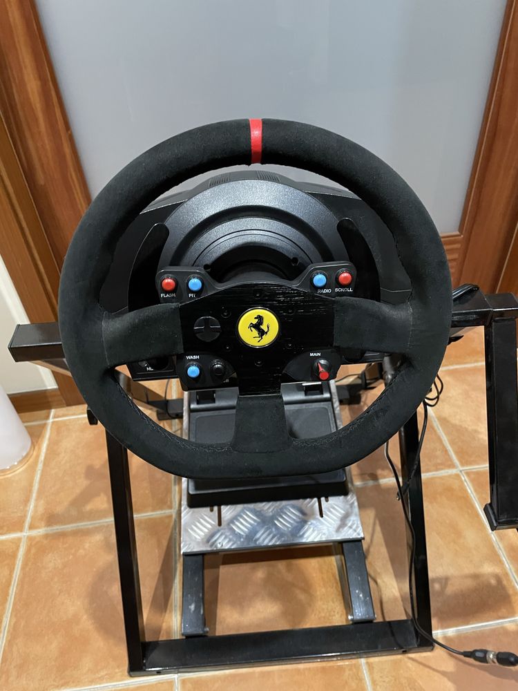 Thrustmaster t300 ferrari Alcantra + TH8A+ next level racing