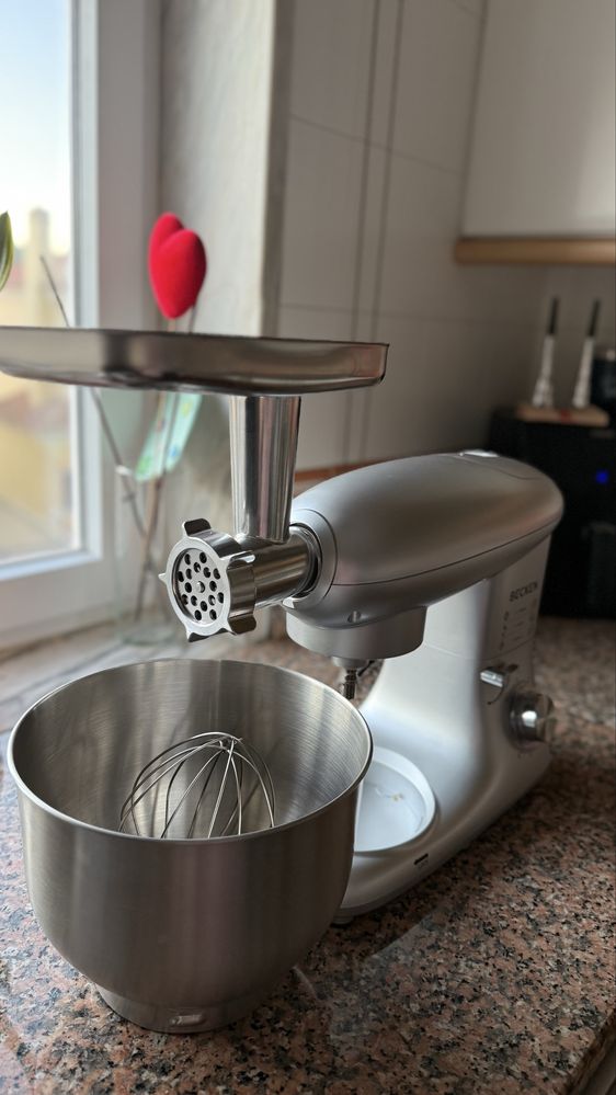 Robot de Cozinha / Batedeira 3 em 1 Nova