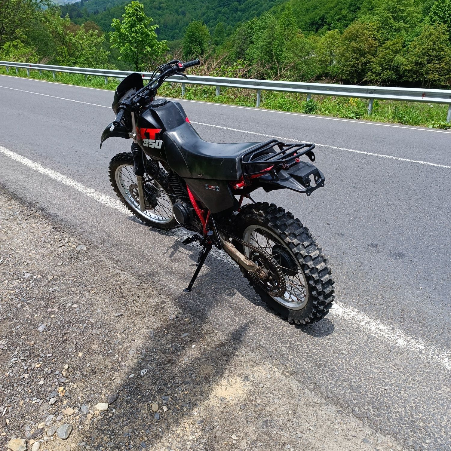 Продам мотоцикл Ymaxa xt350