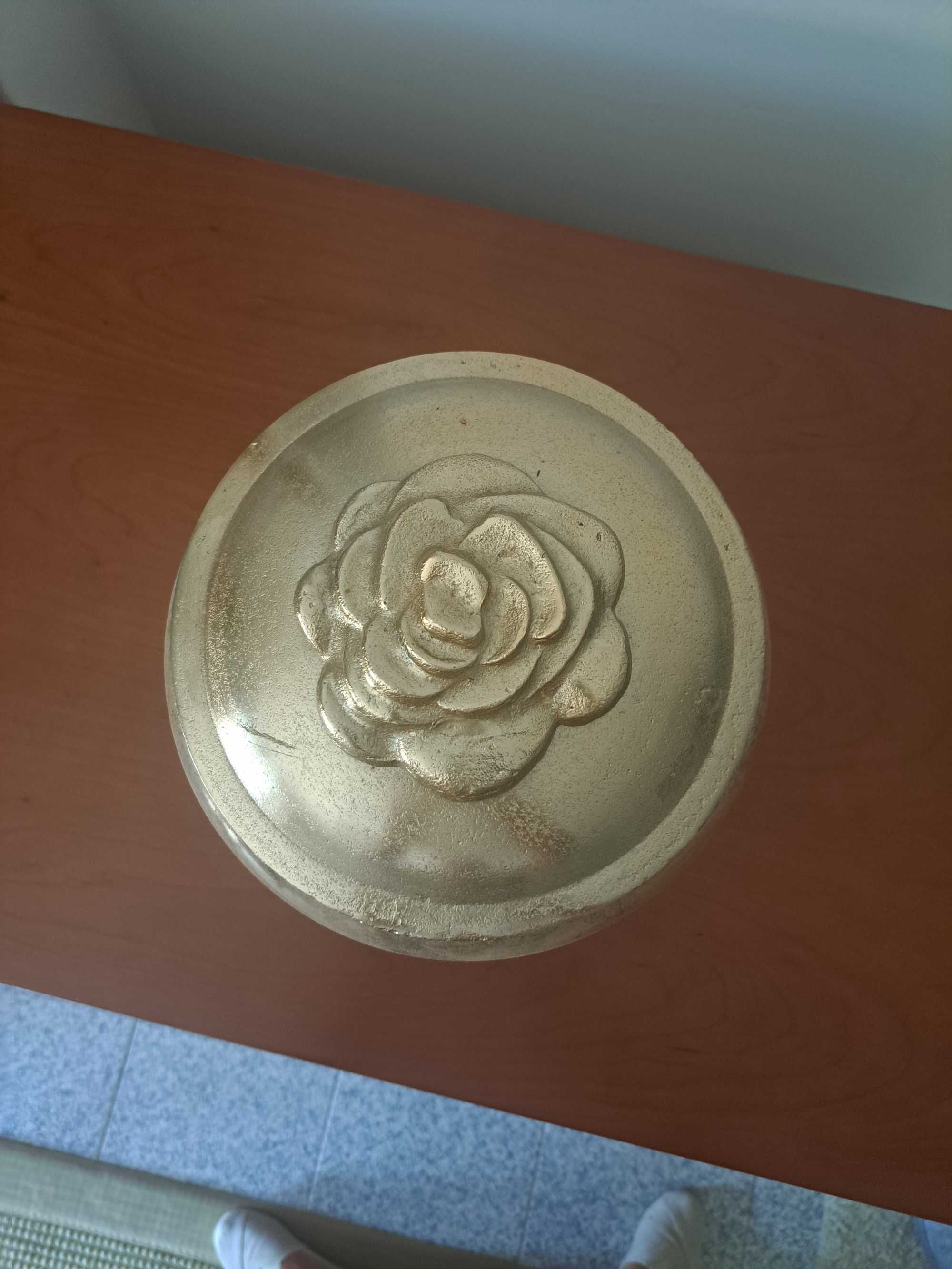 Vaso/terrina decorativo em vidro e metal