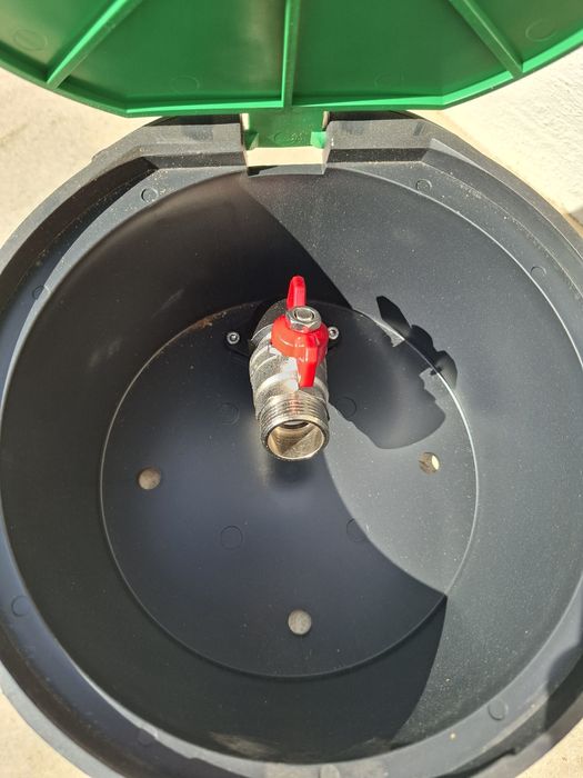 Rega - Caixa RainBird c/torneira