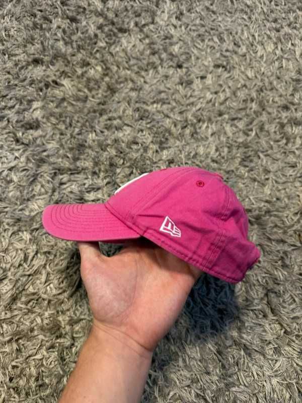 Różowa czapka z daszkiem New Era 9Forty - One Size