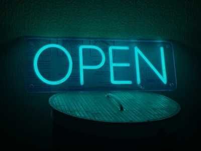 Вивіски з неону open, неонова вивіска на замовлення, неоновая вывеска