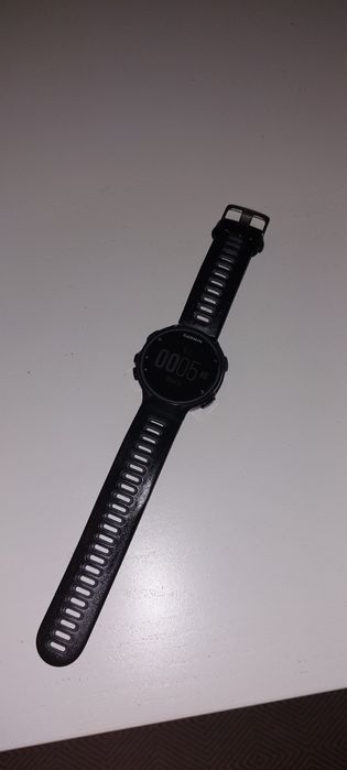Garmin Forerunner 735xt