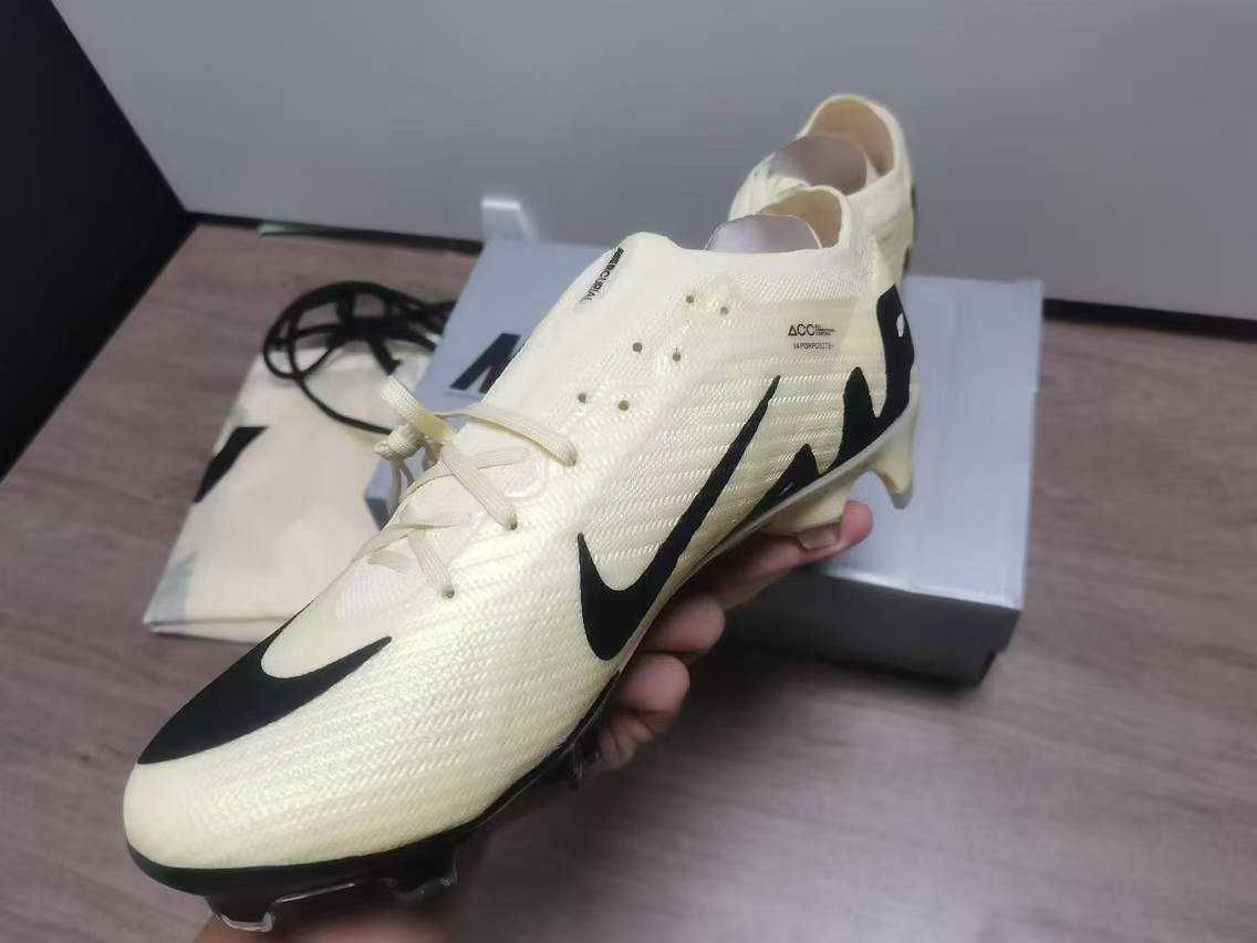 korki Nike Mercurial Vapor 15 Elite FG buty piłkarskie Rozmiar 44
