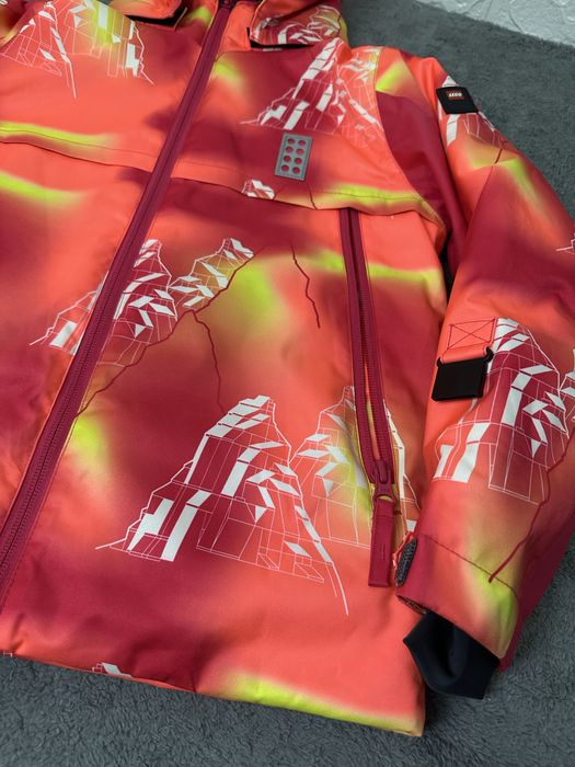 Зимова куртка від Lego