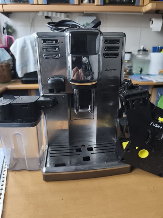 Ekspres ciśnieniowy Saeco incanto HD8917/01