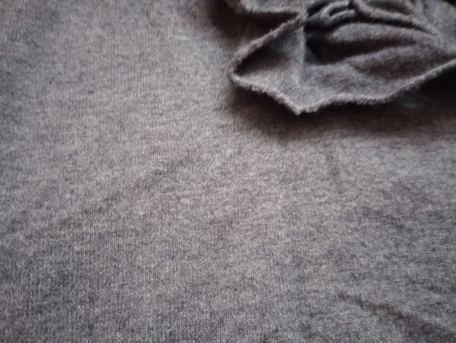 Sweter damski golf z żabotem