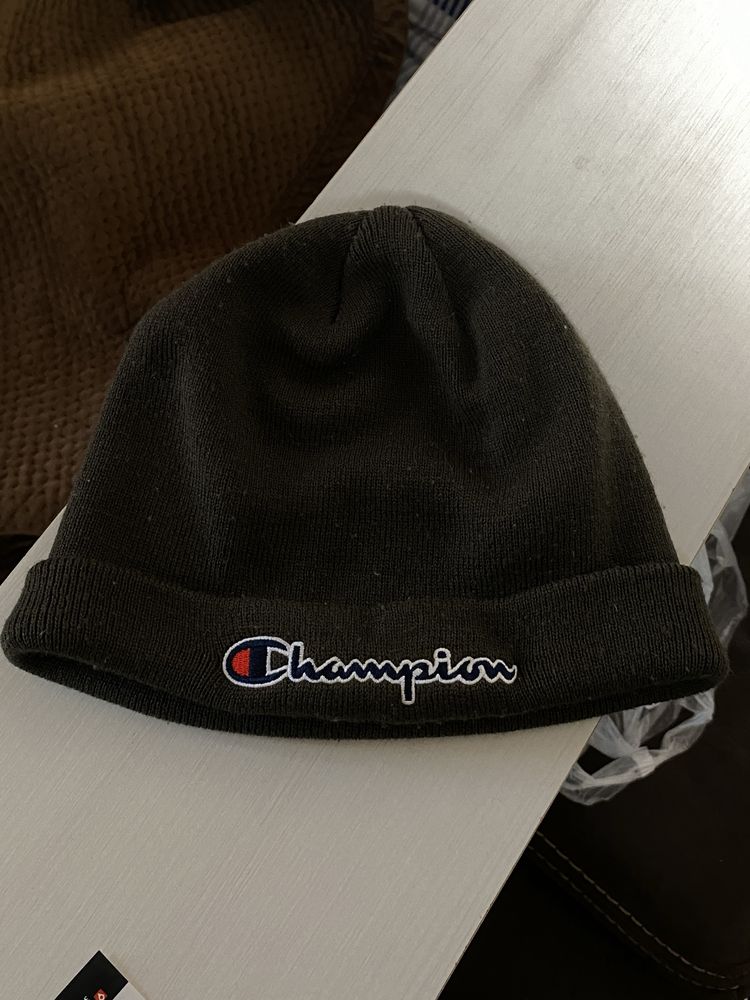 Оригінальна шапка Champion