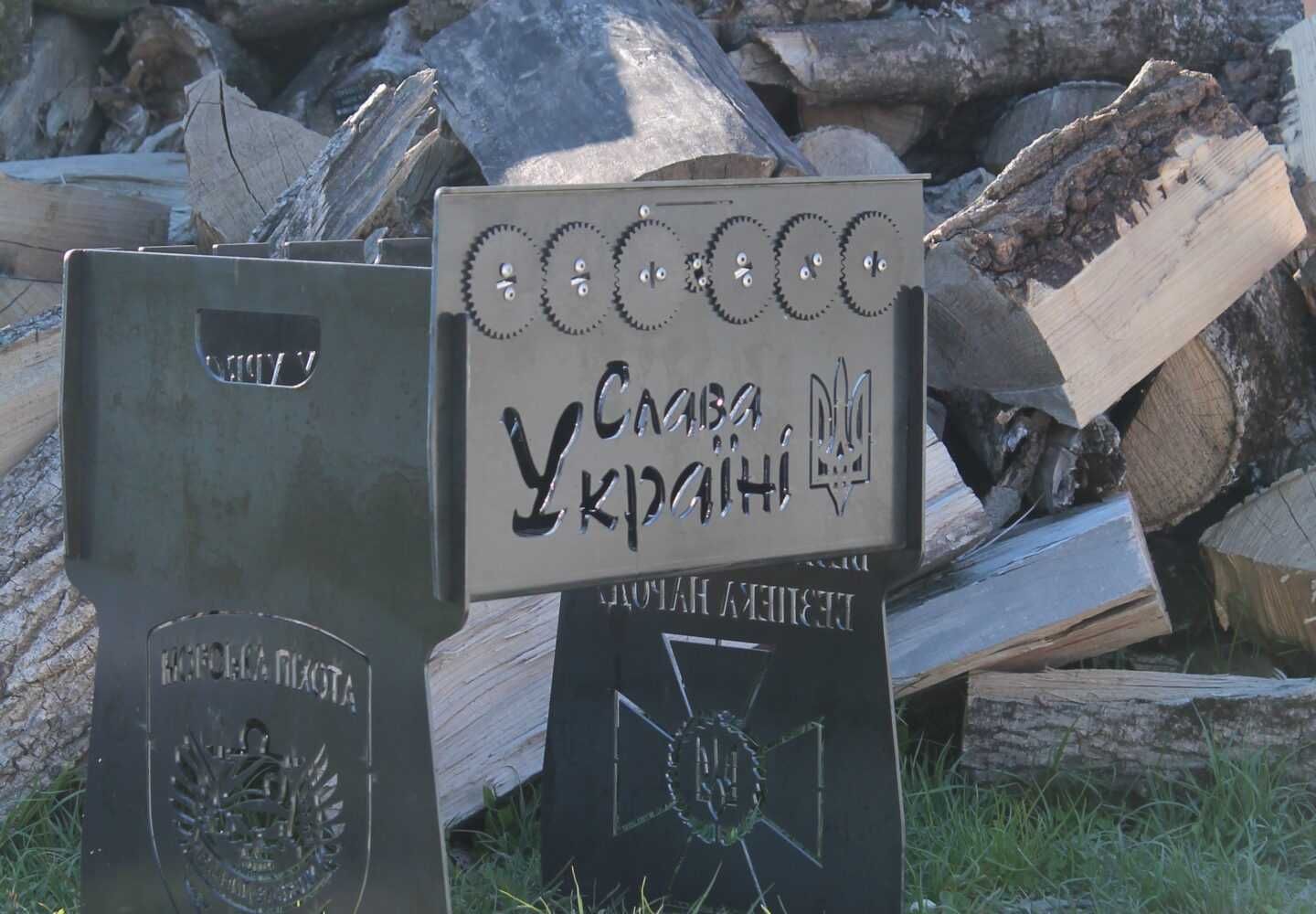 Мангал автоматичний з шашличницею та мотором розбірний на 12 шампурів