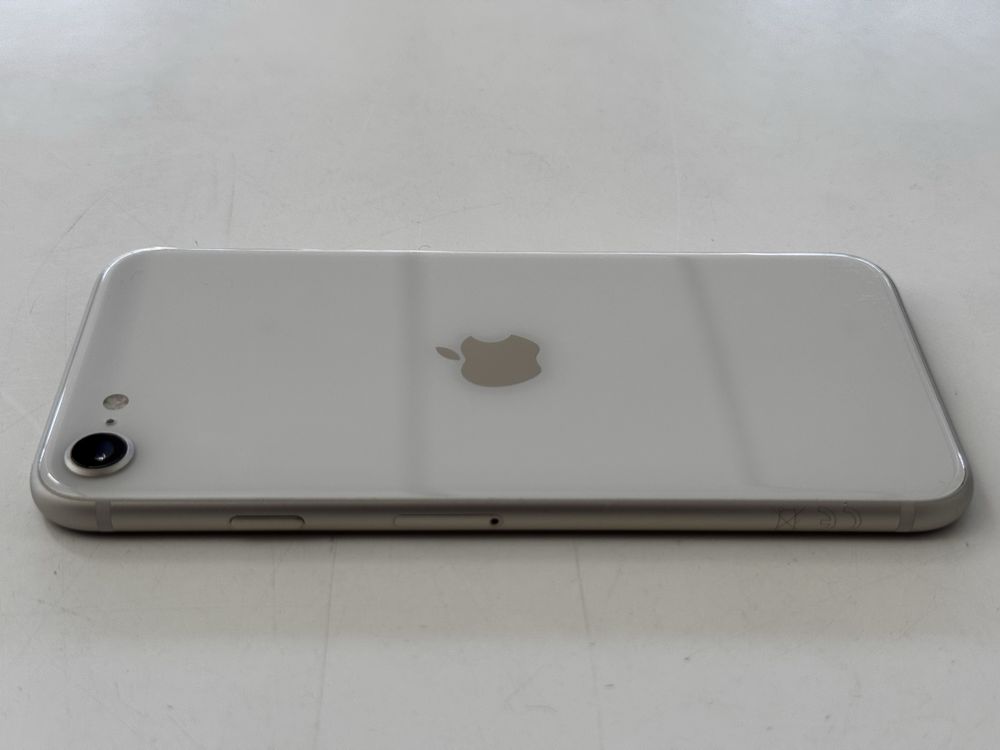 Apple iPhone SE 2022 64GB Biały/White