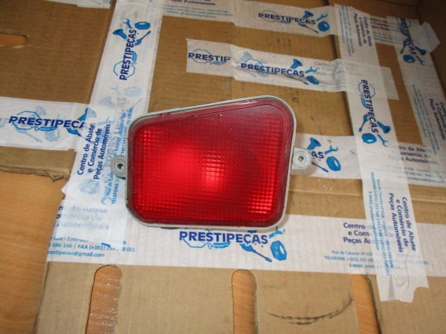 Farol Tras REF1000 HYUNDAI LANTRA 1993 4P ESQ KOREA