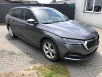 Skoda Octavia IV 2022r 1.4 TSI hybrid delikatnie uszkodzona