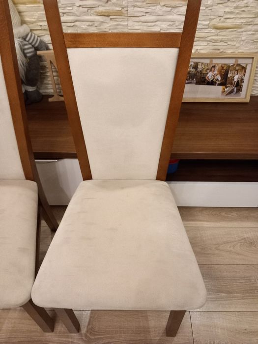 Stół drewniany + 4 krzesła