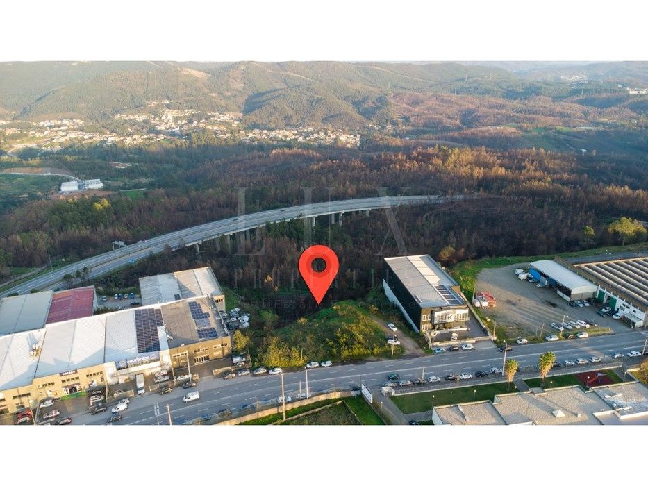 Grande Terreno Em Localização Premium De Gondomar