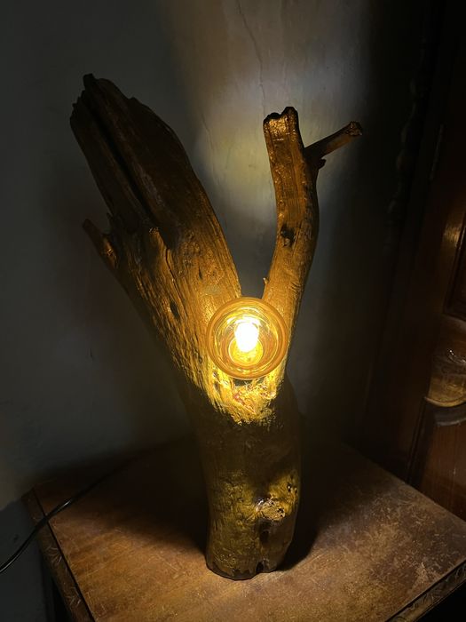 Candeeiro unico e original