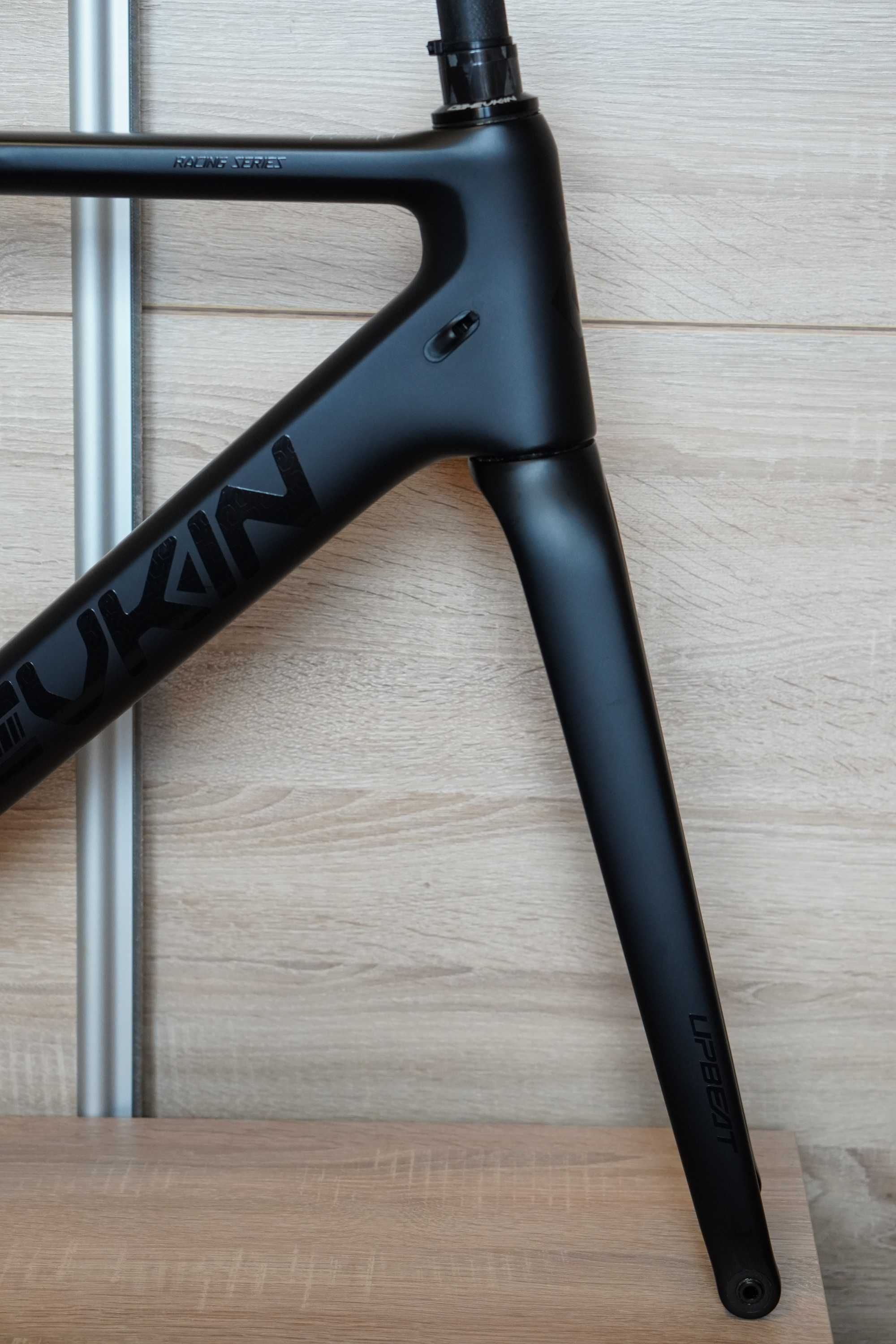 Rama szosowa Carbon DISC r.53 / S frameset OG-EVKIN CF-025
